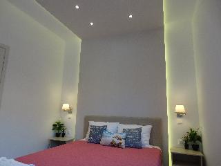 Hotel Makis Apartments