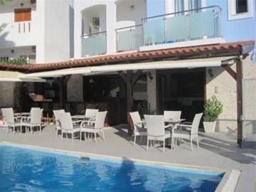 Areti Hotel