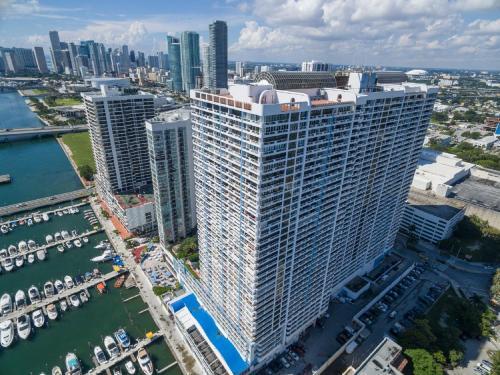 Apartamento The Grand 3353
