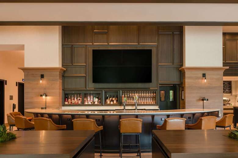 Hotel Canopy By Hilton Dallas Uptown