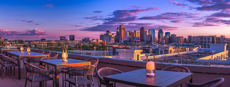Hotel Canopy By Hilton Dallas Uptown