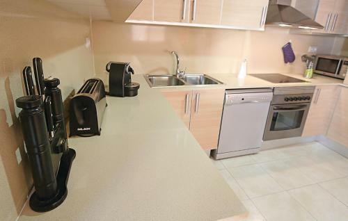 Holiday Apartment Pineda De Mar 4