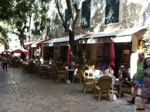Bed & Breakfast Allotjaments Serra De Tramuntana
