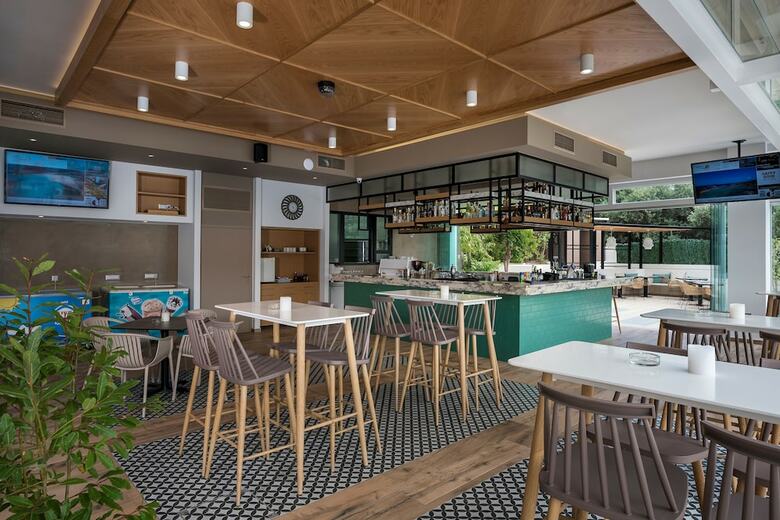 Hotel Atrion Apartments