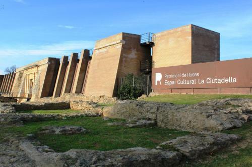 Apart-rent Apartamentos Francesc Maci�