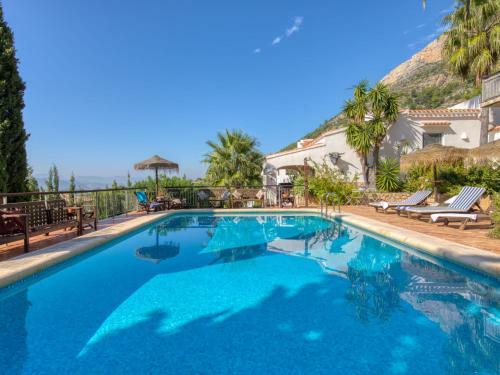 Holiday Home Petite Fleur