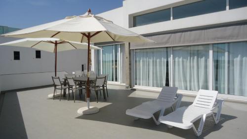 Villa Fornells I By Riera Rossello