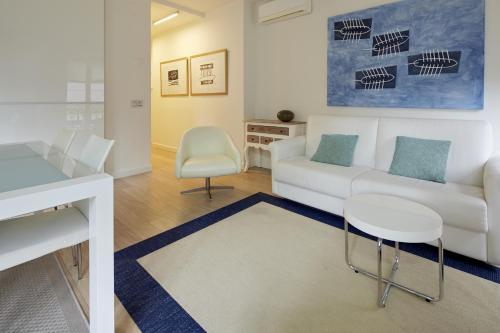 Easo Suite 2b Apartment By Feelfree Rentals