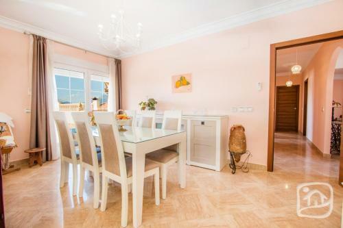 Abahana Villas Capri