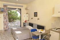 Hotel Zorbas Apartments & Studios