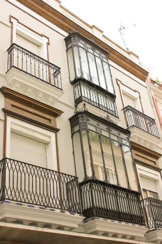 Las Atarazanas - Design Hostal