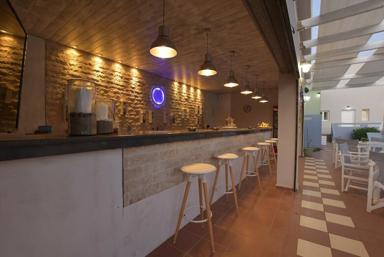 Hotel Golden Sun Apartments