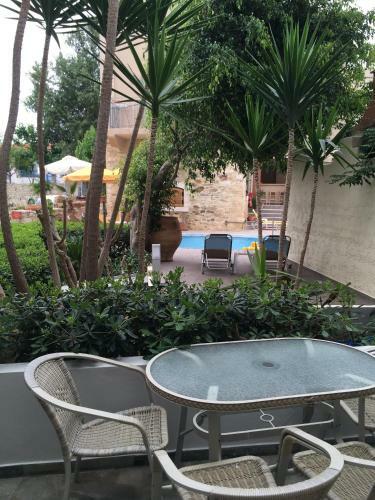 Hotel Philoxenia Apartments