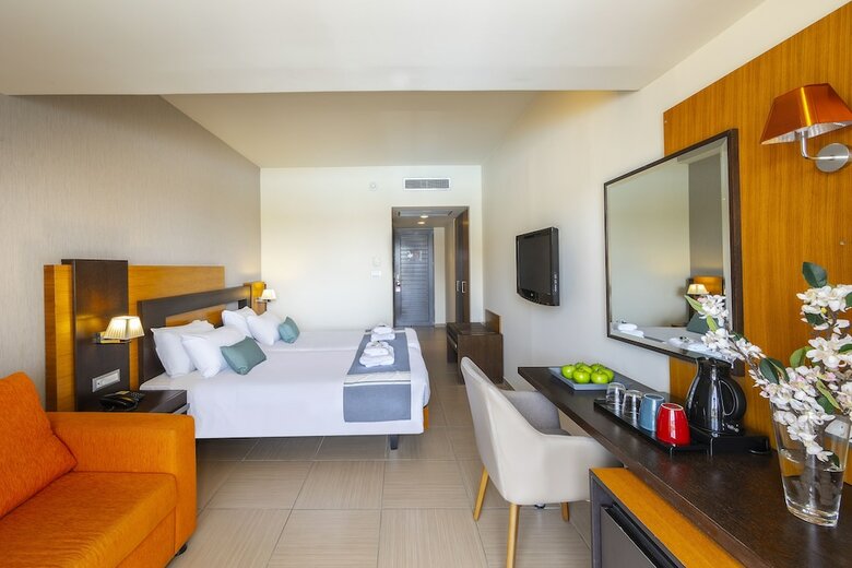 Hotel Leonardo Kolymbia Resort