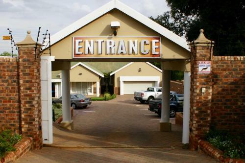 Bed & Breakfast Jolani Guest House