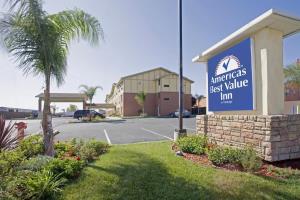 Hotel Americas Best Value Inn - Hayward