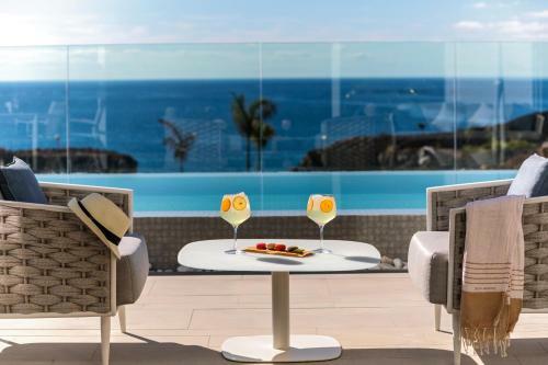 Hotel Royal Hideaway Corales Suites