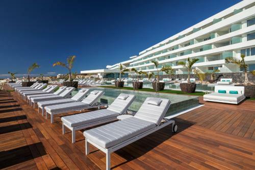Hotel Royal Hideaway Corales Suites
