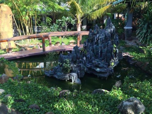 Hostal Hoang Nga Guesthouse
