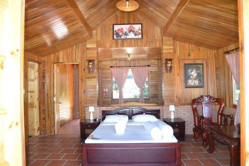 Vinh Suong Seaside Hotel And Resort