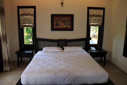Hotel Lotus Village Resort
