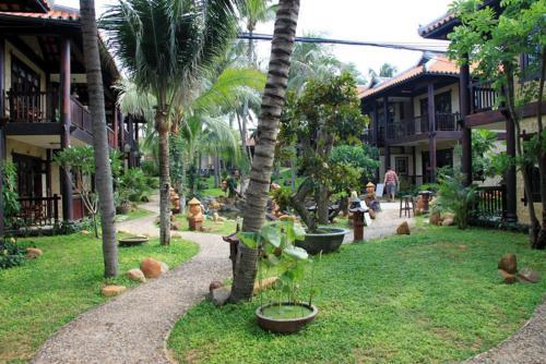 Hotel Lotus Village Resort