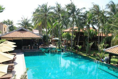 Hotel Lotus Village Resort