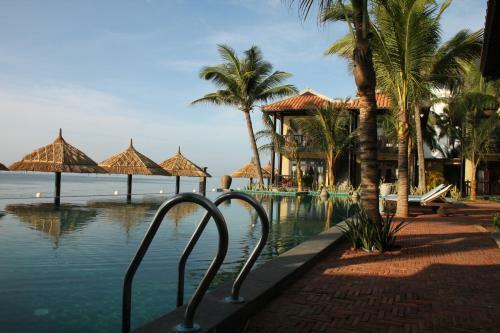 Hotel Lotus Village Resort