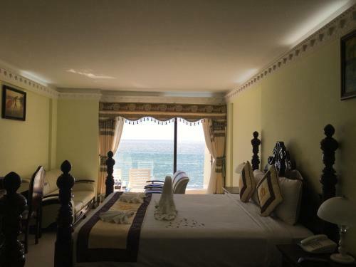 Ocean Front Hotel
