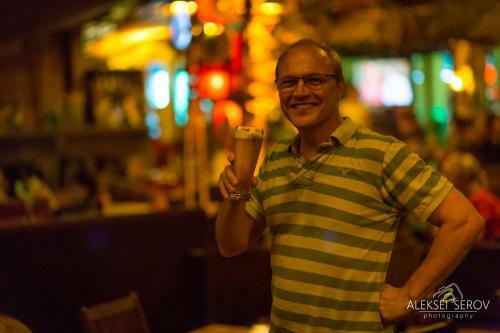 Hotel Joe's Cafe & Garden Resort