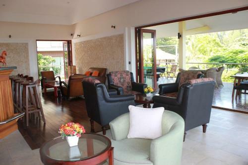 Hotel Takalau Residence & Resort