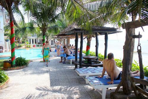 Hotel Mui Ne Paradise Beach Resort
