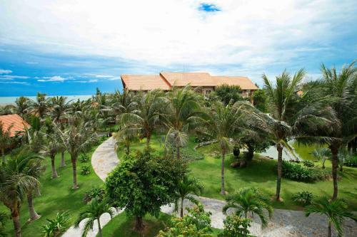 Hotel Blue Bay Mui Ne Resort & Spa