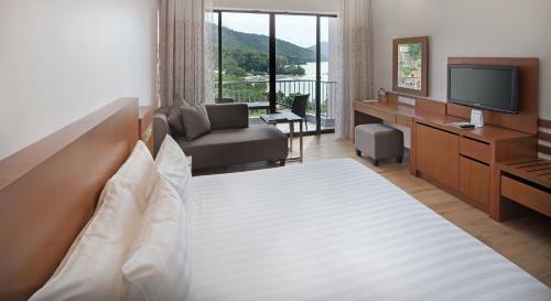 Hotel The Bayview Beach Resort