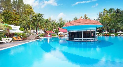 Hotel The Bayview Beach Resort