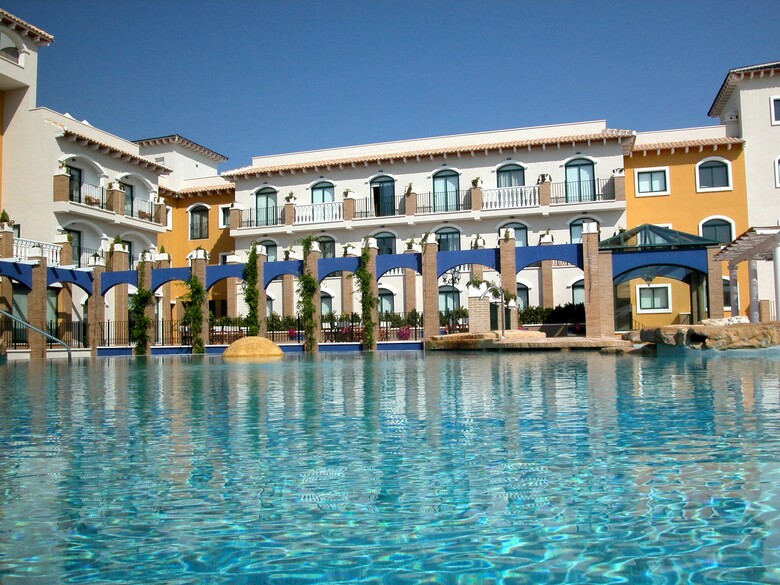 Hotel La Laguna Spa & Golf