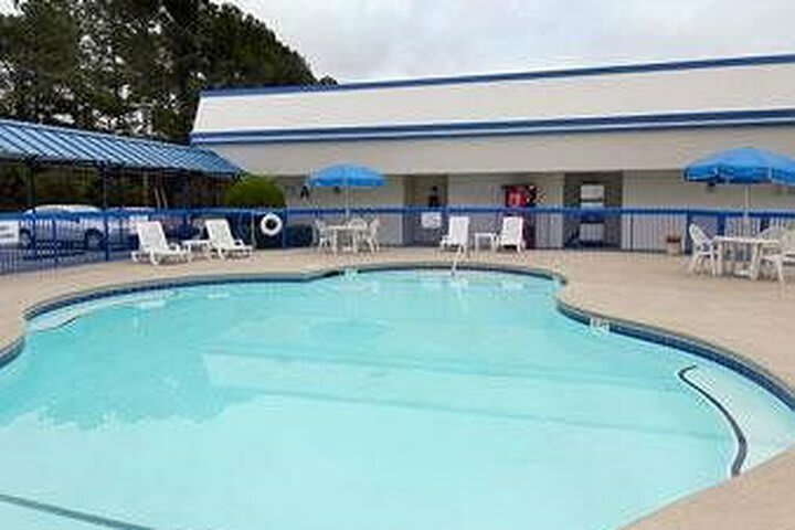 Hotel Howard Johnson Inn Commerce Ga