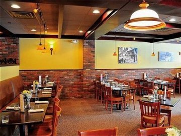 Hotel Holiday Inn Concord Downtown