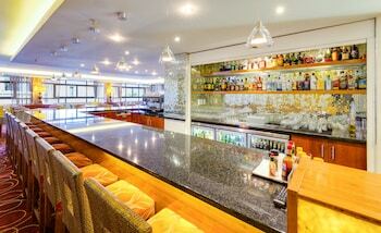 Hotel Cresta Grande Cape Town