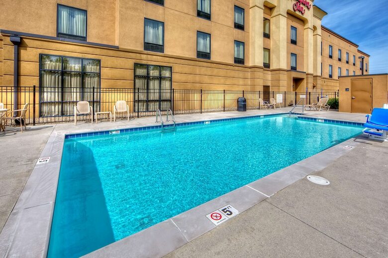 Hotel Hampton Inn Crossville