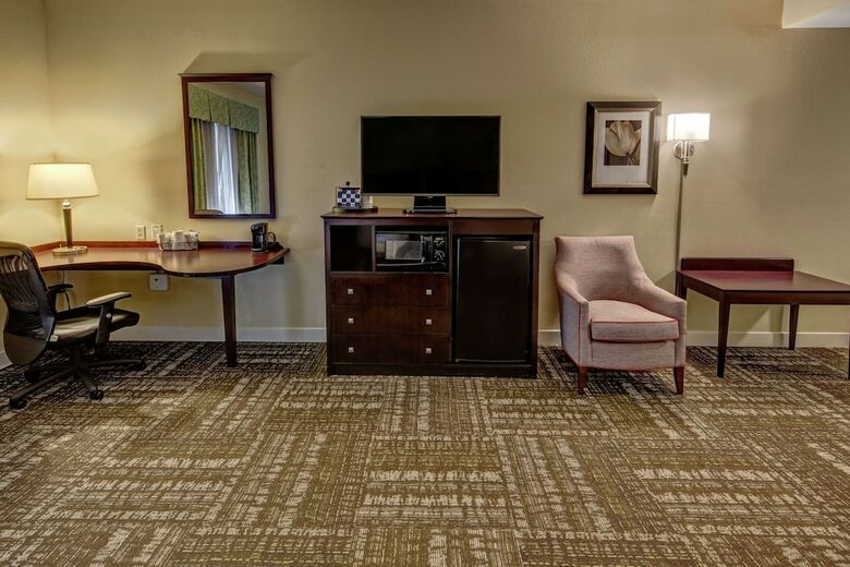 Hotel Hampton Inn Crossville