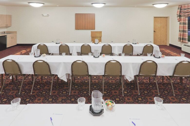 Holiday Inn Express Hotel & Suites Gillette