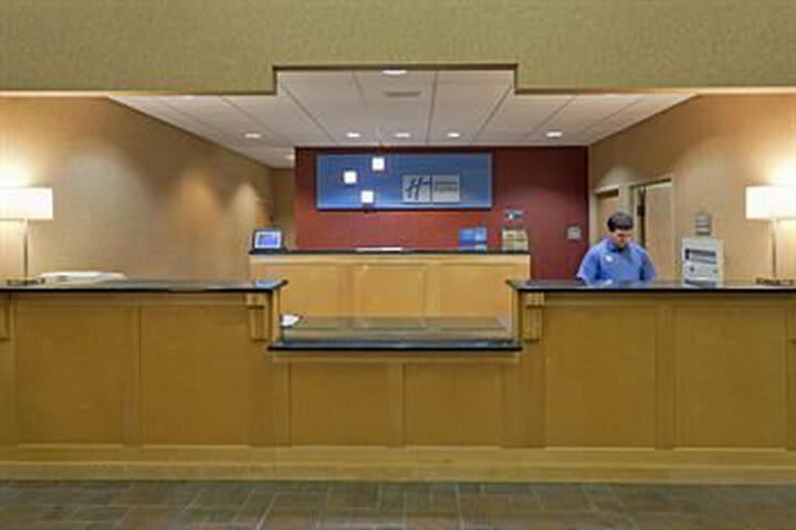 Holiday Inn Express Hotel & Suites Gillette