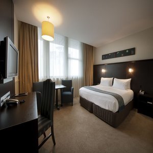 Hotel S/circle Southern Cross
