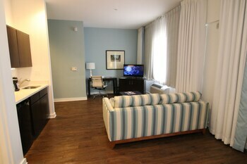 Hotel Indigo Fort Myers River District