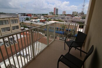 Hotel Indigo Fort Myers River District