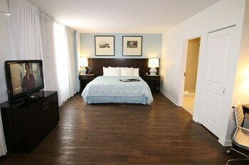 Hotel Indigo Fort Myers River District