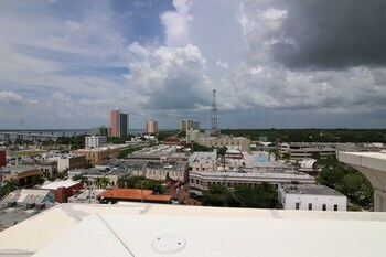 Hotel Indigo Fort Myers River District
