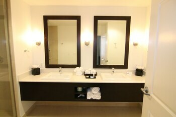 Hotel Indigo Fort Myers River District