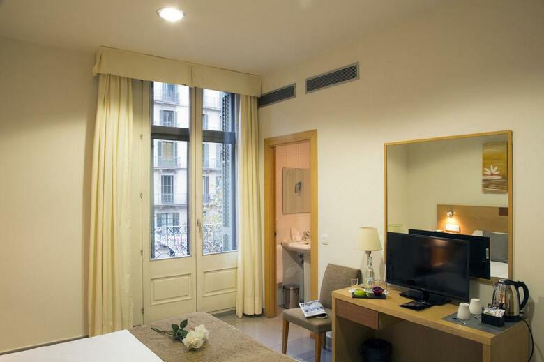 Hotel Mothern By Pillow